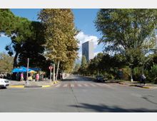 Urae Blloku Kryqezimi me Unazen (1).JPG