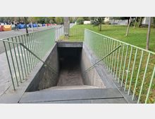 Parking garage in Tirana17.jpeg