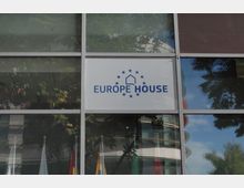 Eu House (1).JPG