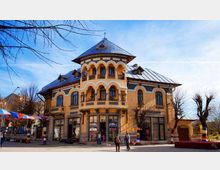 Shtëpia Rumune KORCE.jpg