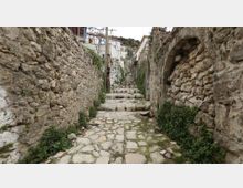 KARTA 1.01_13_47_06.Still027.jpg