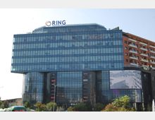 Ring Center