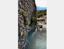 Ura_e_Katiut_Permet_Al_-_panoramio_Thanas Todhe.jpg