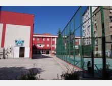 Shkolla Jeronim De Rada