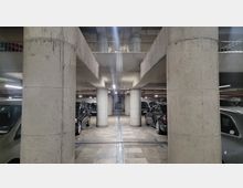Parking garage in Tirana10.jpeg