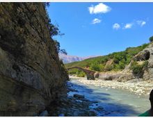 Permet,ura_e_Katiut Fabiola Muhollari.jpg